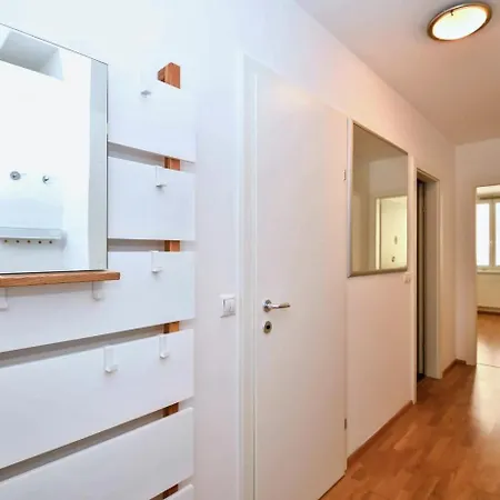 Zuzana's Old Town Apartman